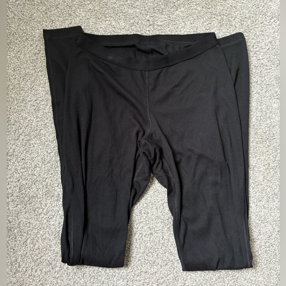 Patagonia black thermal pants medium capilene 2 lightweight kids​